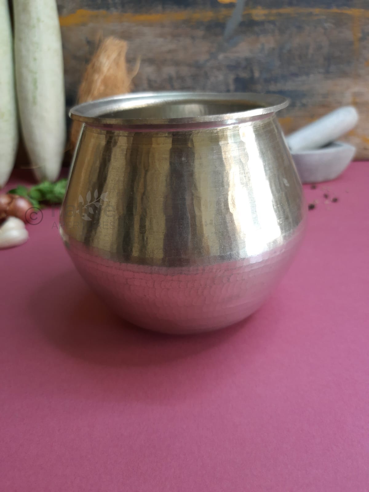 Eeya Chombu, Maampazham / Velli eeya chombu