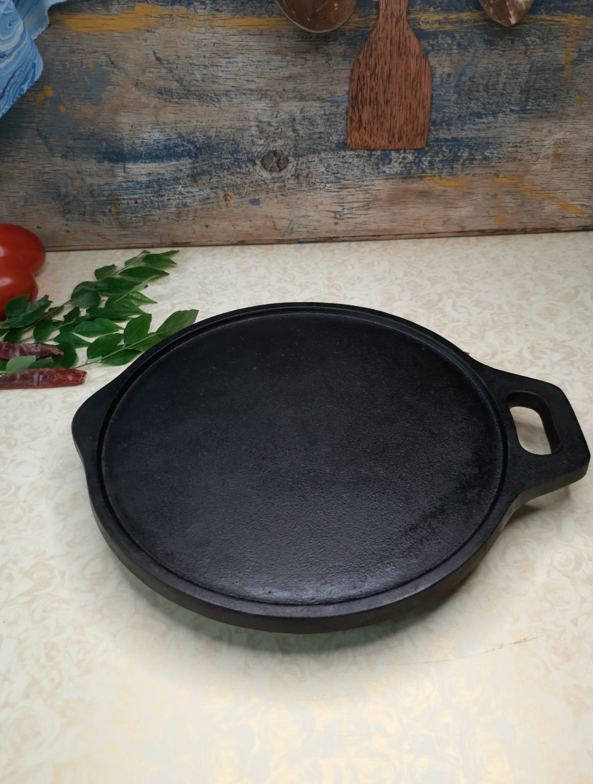 Cast Iron Flat Tawa / Griddle (conditioned)