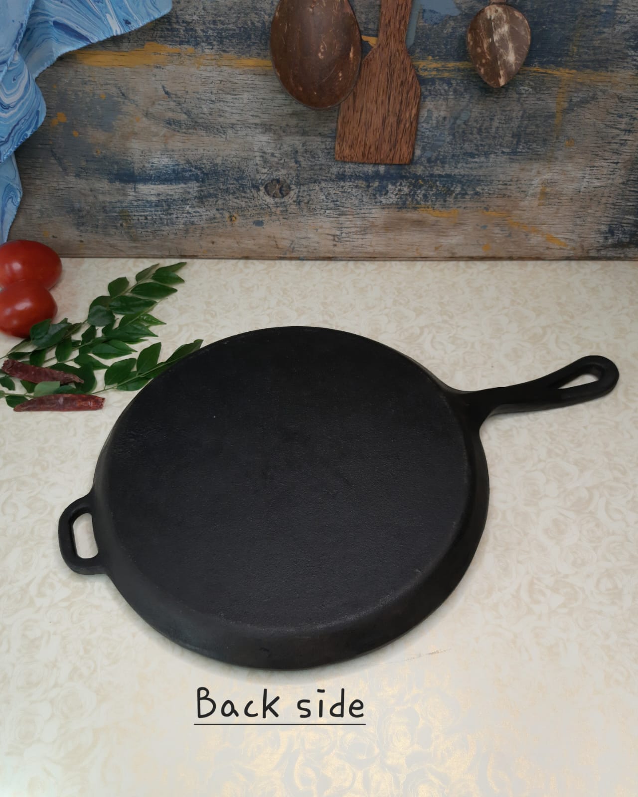 Cast Iron Flat Tawa / Griddle with Handle (conditioned)