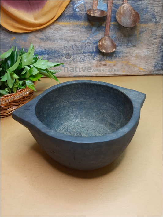 Soapstone Kalchatti / Maakal chatti / Soapstone stock pot (conditioned)