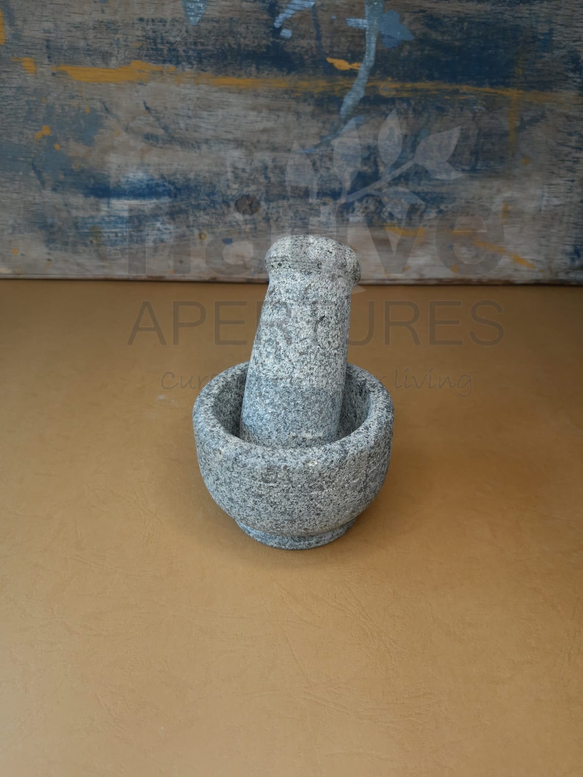 Hard stone Mortar & Pestle / Uthukuli Idi Kallu